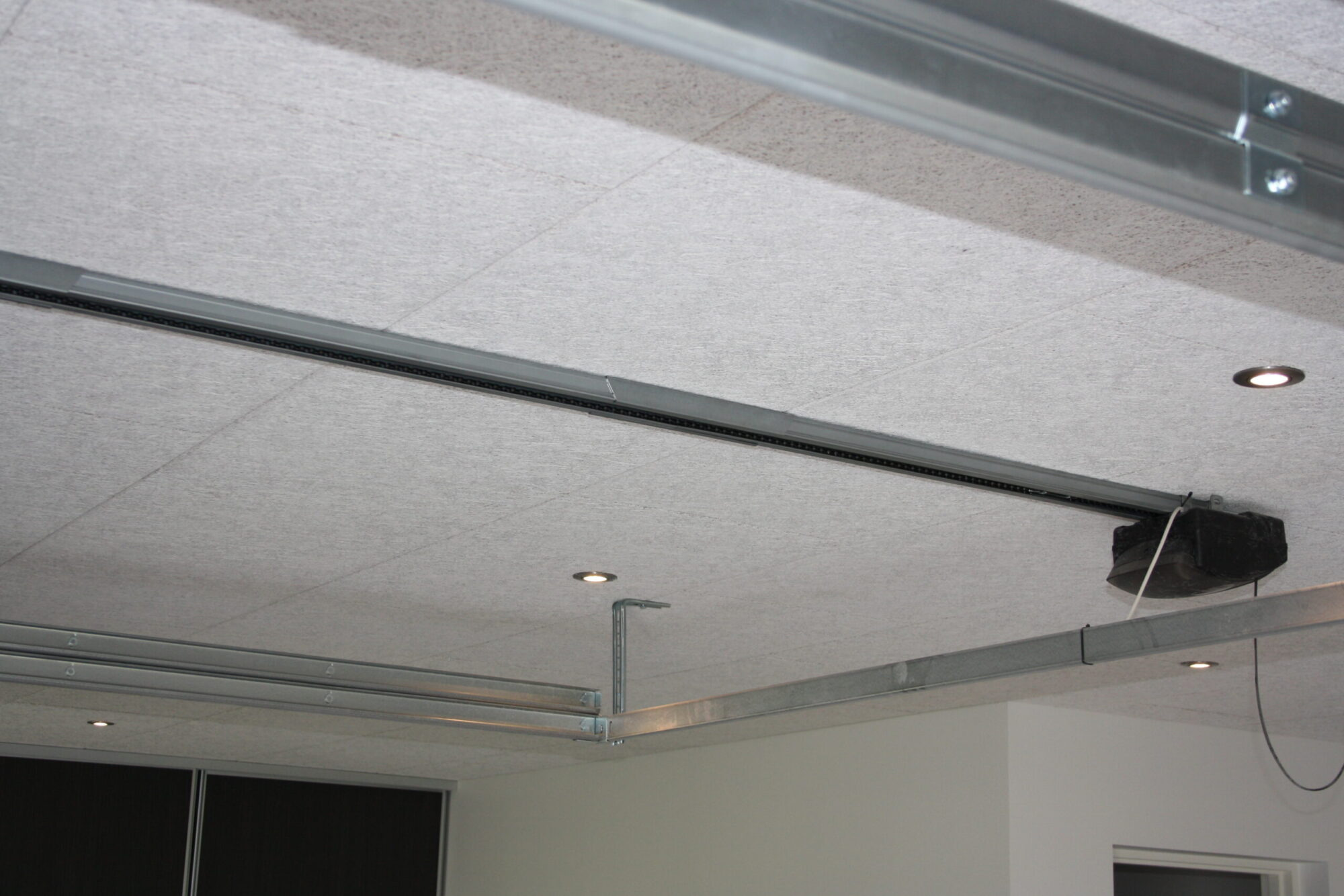 Laine de bois Multifin White 600×1200 mm